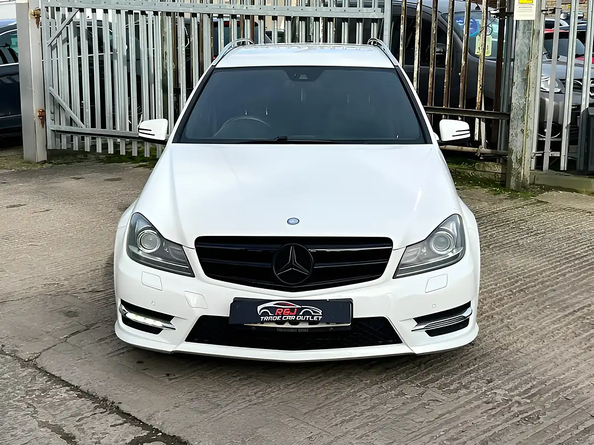 Used 2013 Mercedes-Benz C Class AMG Sport Plus White - Interior and Exterior details 7
