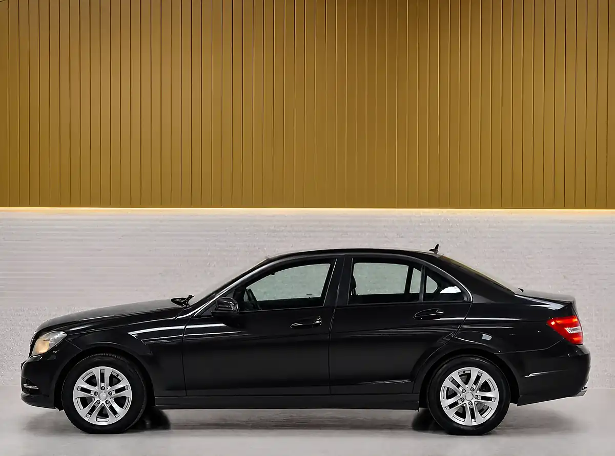 Used 2013 Mercedes-Benz C Class Executive Se Magnetite Black - Interior and Exterior details 6
