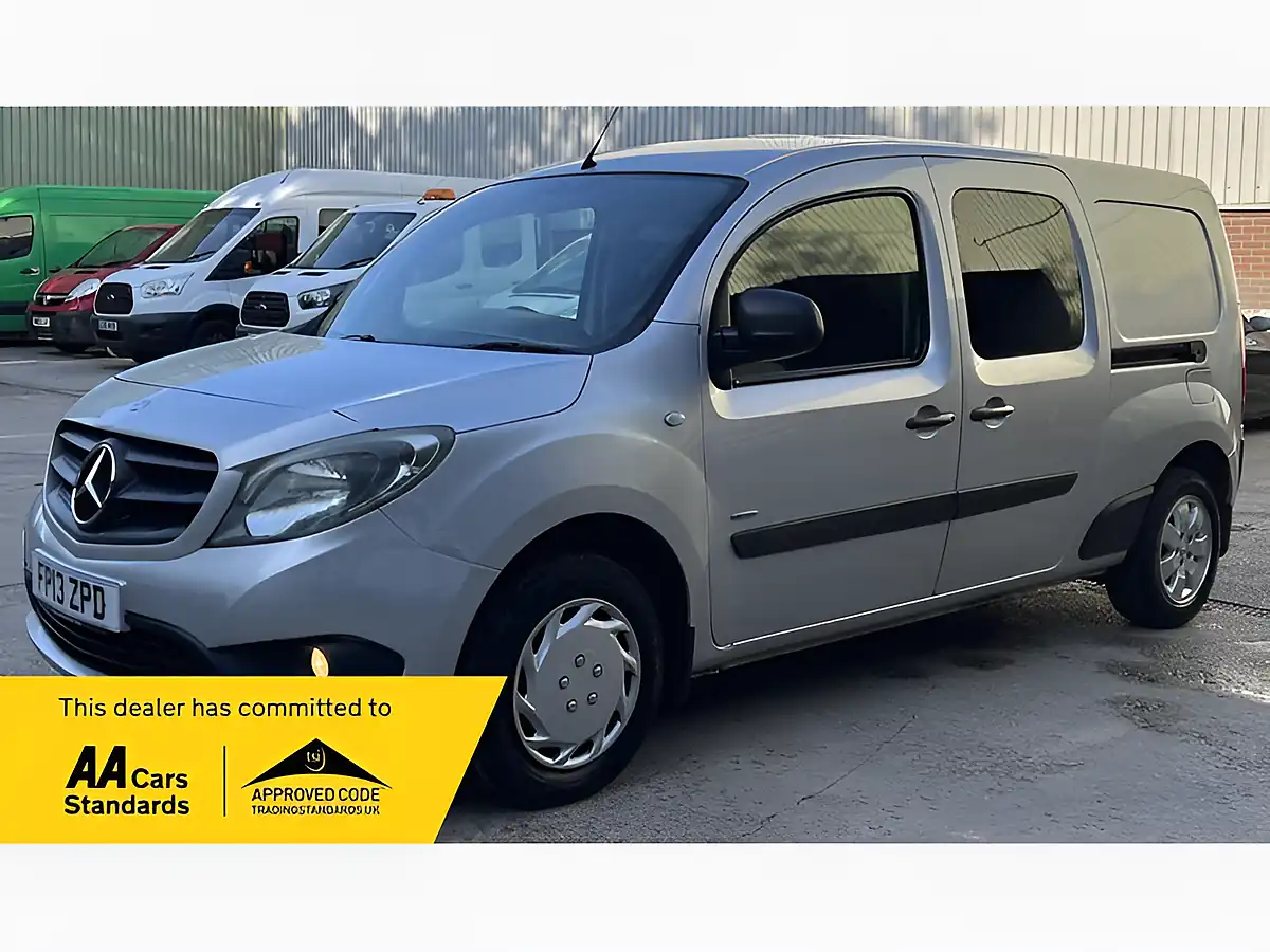 Used 2013 Mercedes-Benz Citan Crew Van Double Cab Silver - Front View