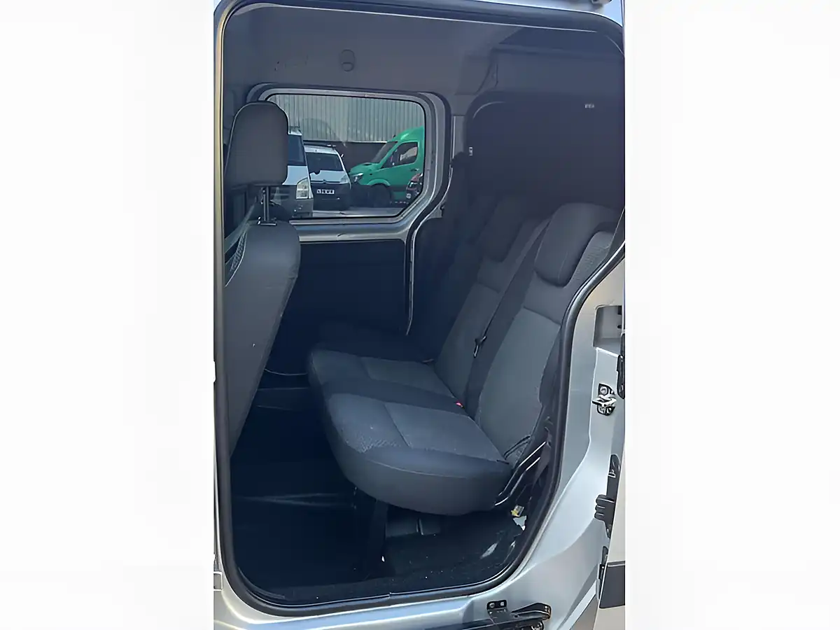 Used 2013 Mercedes-Benz Citan Crew Van Double Cab Silver - Interior and Exterior details 7