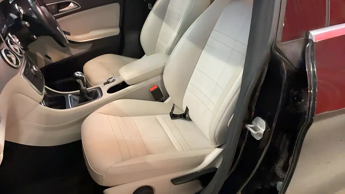Used 2013 Mercedes-Benz Cla Sport Black - Interior and Exterior details 8