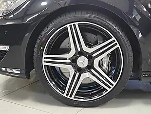 Used 2013 Mercedes-Benz Cls 63 AMG Coupe Black - Interior and Exterior details 11