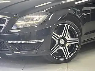Used 2013 Mercedes-Benz Cls 63 AMG Coupe Black - Interior and Exterior details 19