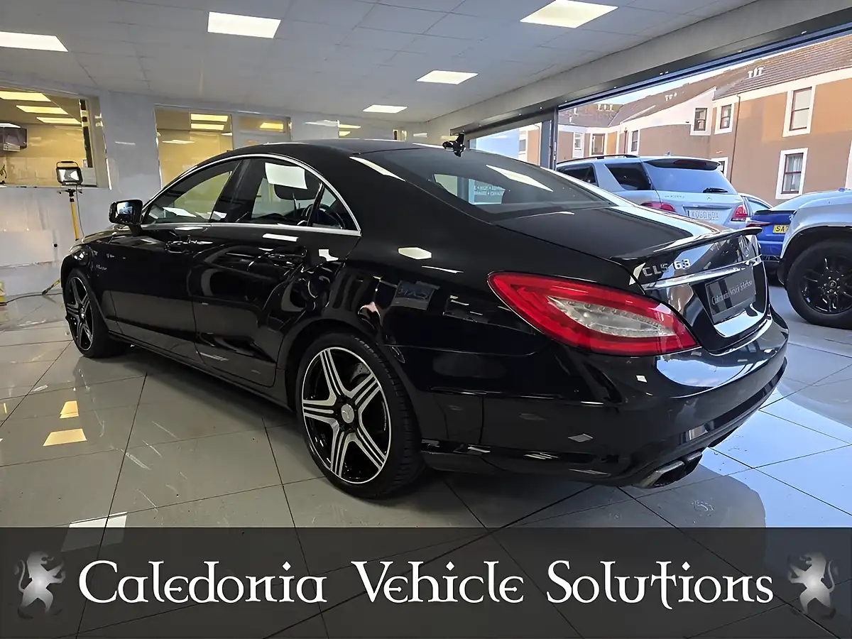Used 2013 Mercedes-Benz Cls 63 AMG Coupe Black - Interior and Exterior details 4