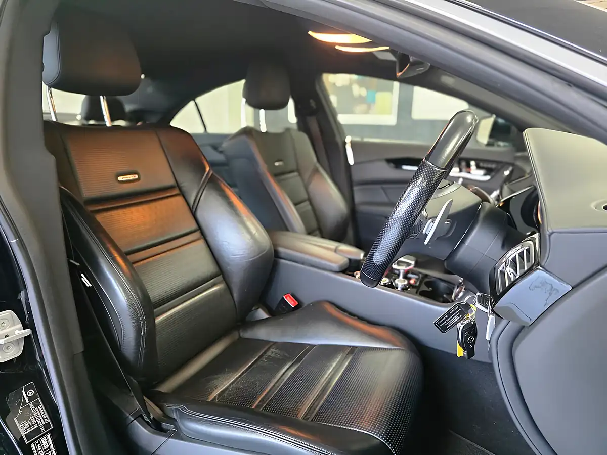 Used 2013 Mercedes-Benz Cls 63 AMG Coupe Black - Interior and Exterior details 7