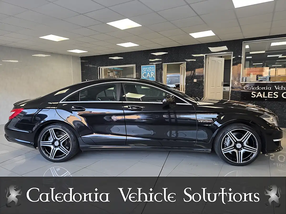 Used 2013 Mercedes-Benz Cls 63 AMG Coupe Black - Interior and Exterior details 8