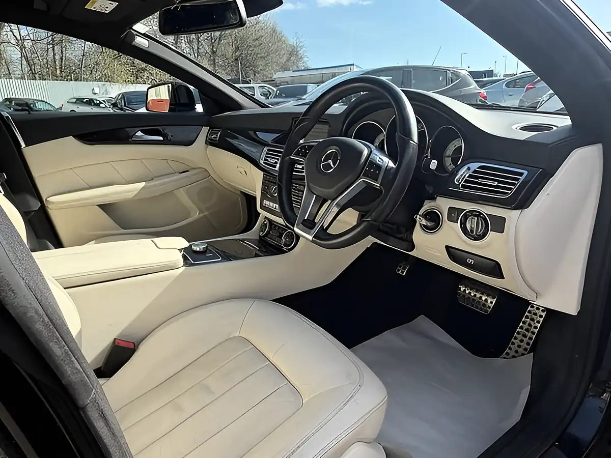 Used 2013 Mercedes-Benz Cls AMG Sport Black - Interior and Exterior details 14