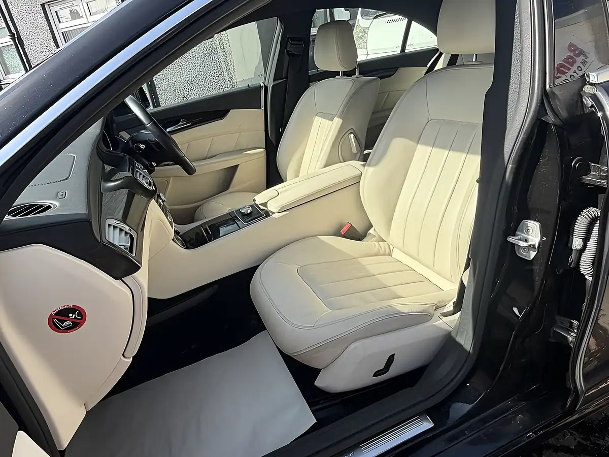 Used 2013 Mercedes-Benz Cls AMG Sport Obsidian Black - Interior and Exterior details 11