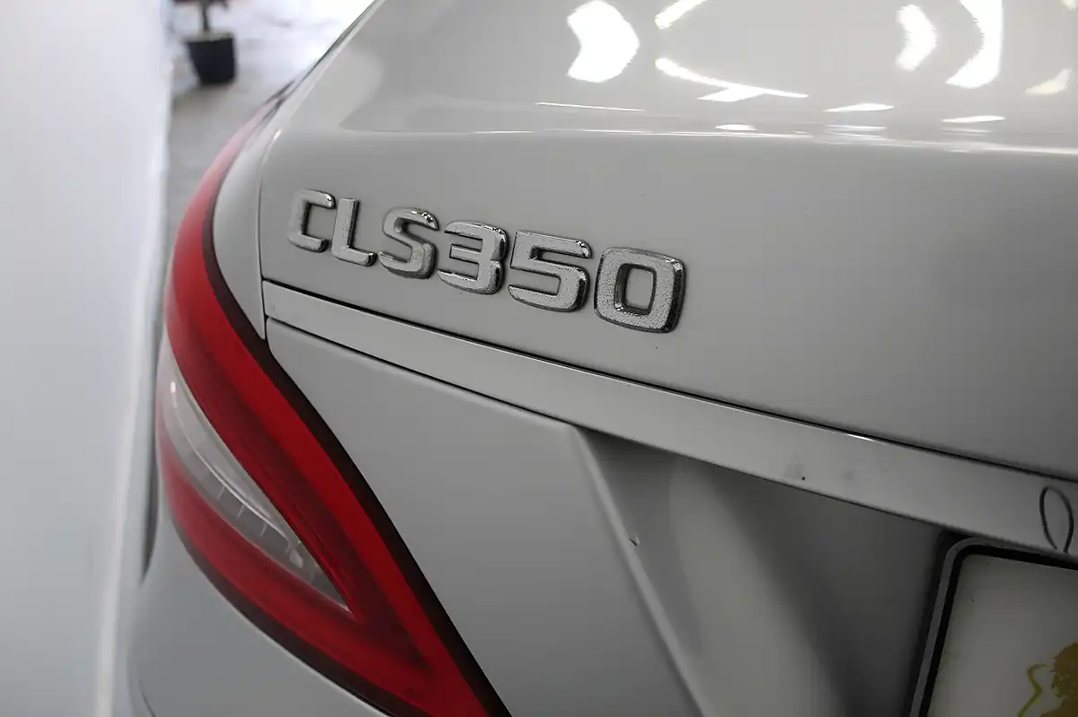 Used 2013 Mercedes-Benz Cls Blueefficiency Coupe Silver - Interior and Exterior details 11