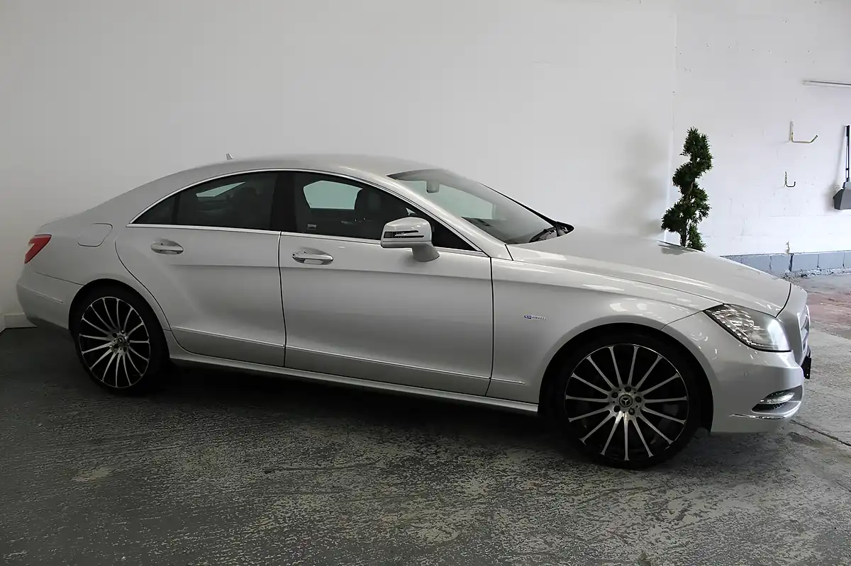 Used 2013 Mercedes-Benz Cls Blueefficiency Coupe Silver - Interior and Exterior details 4
