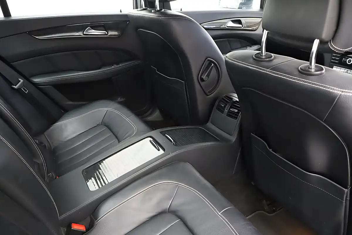 Used 2013 Mercedes-Benz Cls Sport Coupe Grey - Interior and Exterior details 9