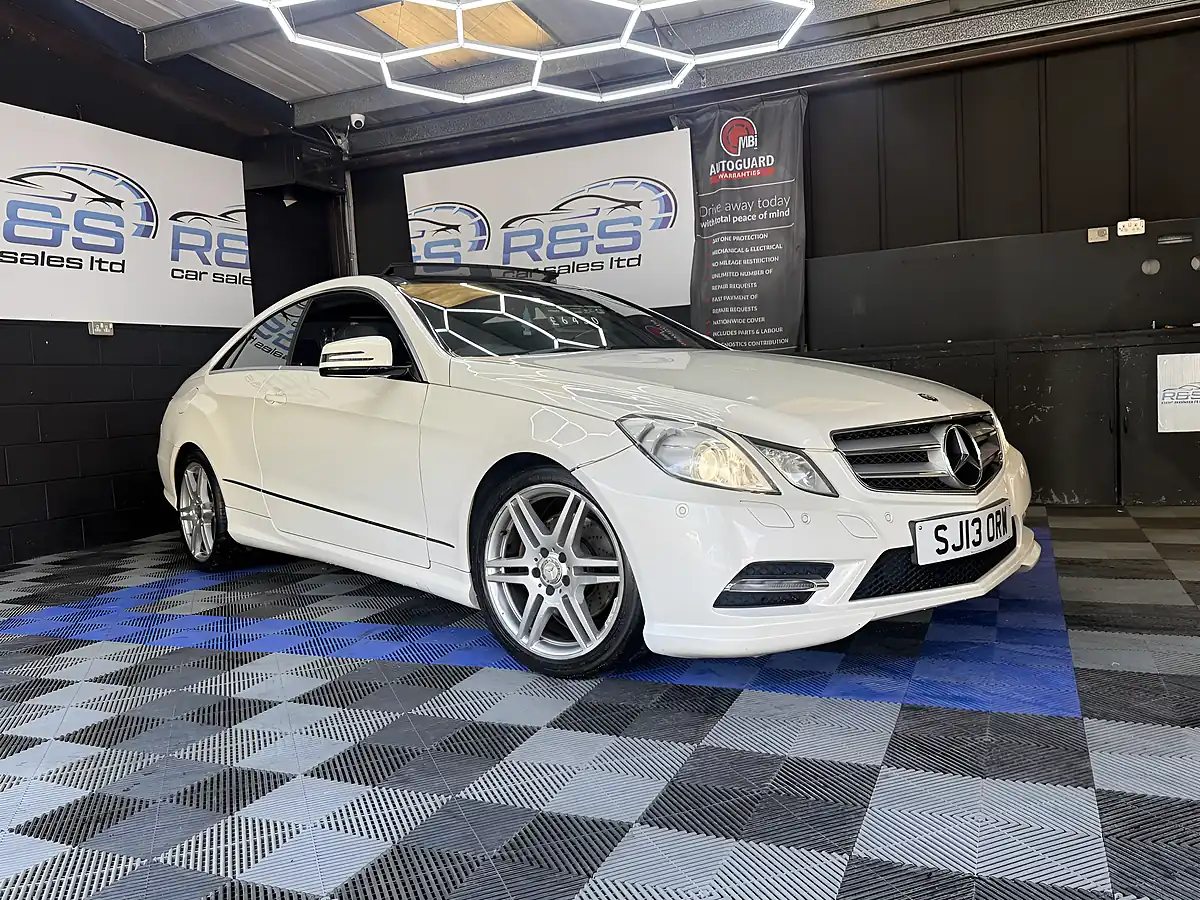 Used 2013 Mercedes-Benz E Class AMG Line Premium Plus Pearlescent White - Front View