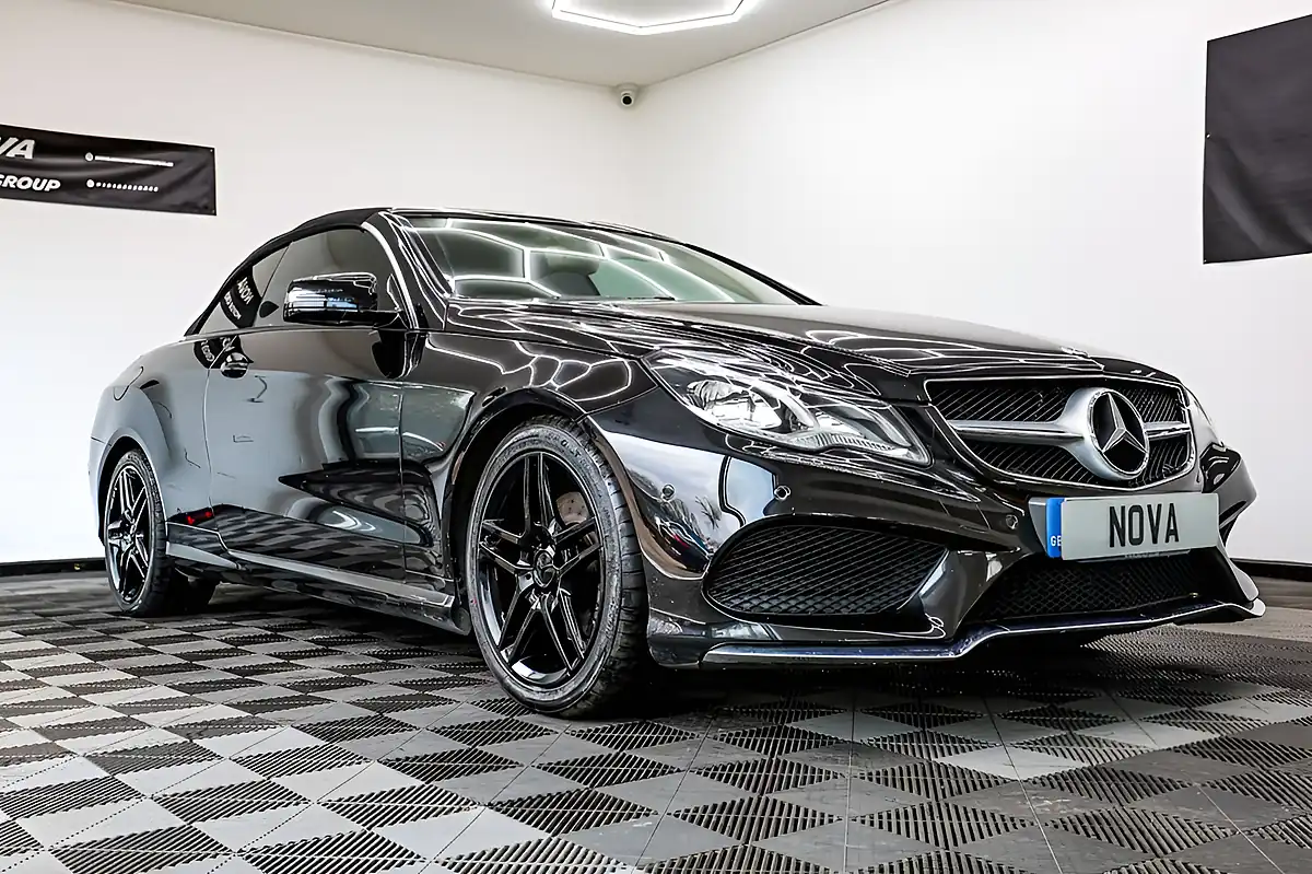 Used 2013 Mercedes-Benz E-Class AMG Sport Black - Interior and Exterior details 3