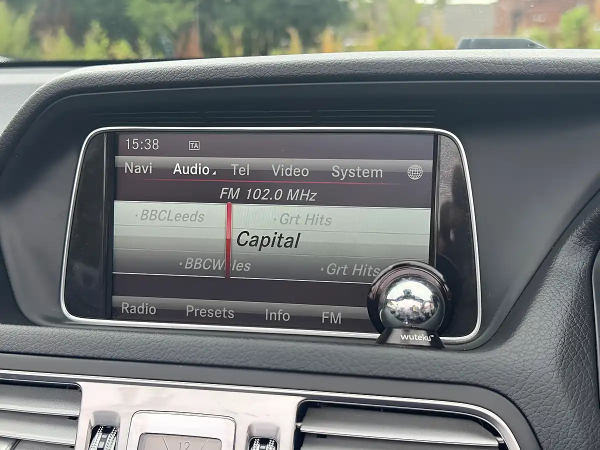 Used 2013 Mercedes-Benz E Class AMG Sport Cabriolet Silver - Interior and Exterior details 14