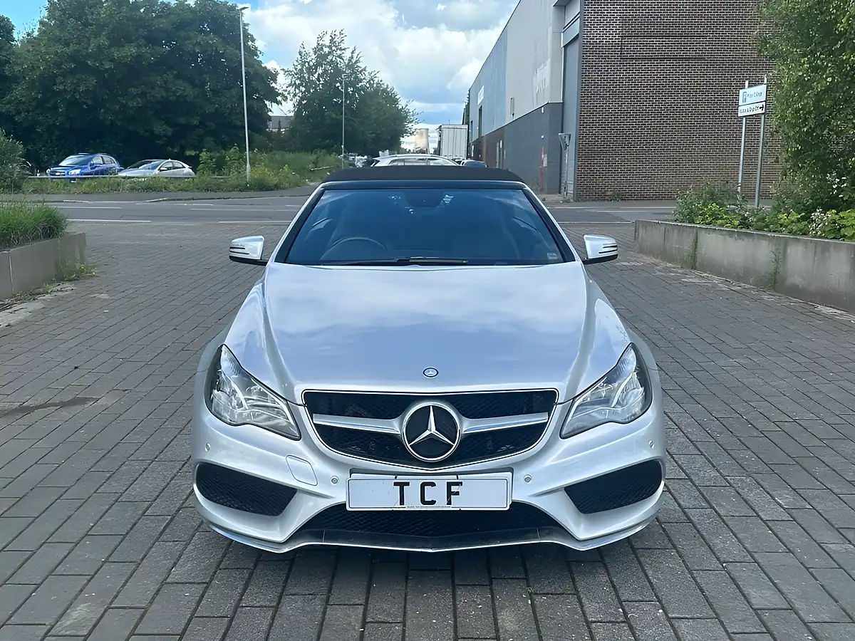 Used 2013 Mercedes-Benz E-Class AMG Sport Silver - Interior and Exterior details 4