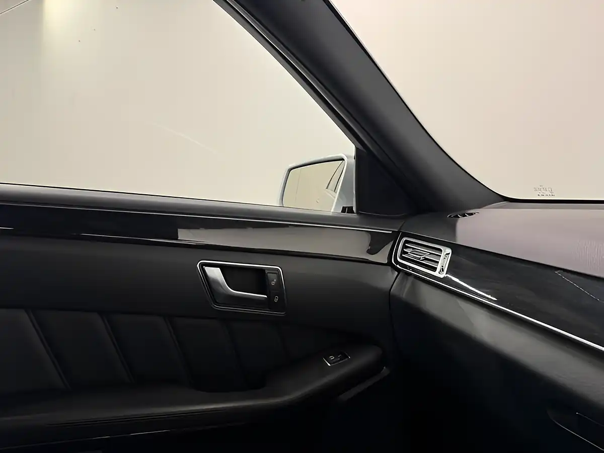 Used 2013 Mercedes-Benz E Class AMG Sport Silver - Interior and Exterior details 20