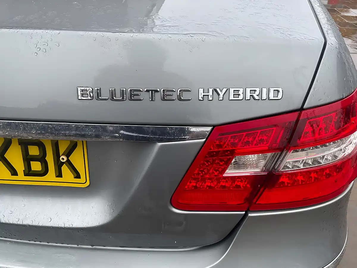 Used 2013 Mercedes-Benz E Class Bluetec Grey - Interior and Exterior details 9