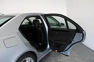 Used 2013 Mercedes-Benz E Class G-Tronic+ Euro 5 Silver - Interior and Exterior details 12