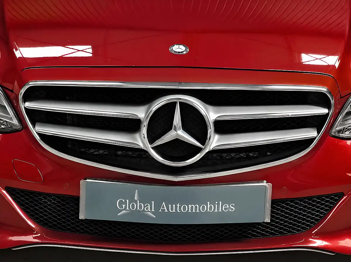 Used 2013 Mercedes-Benz E Class Se Designo Hyacinth Red - Interior and Exterior details 7