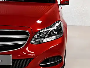 Used 2013 Mercedes-Benz E Class Se Designo Hyacinth Red - Interior and Exterior details 8