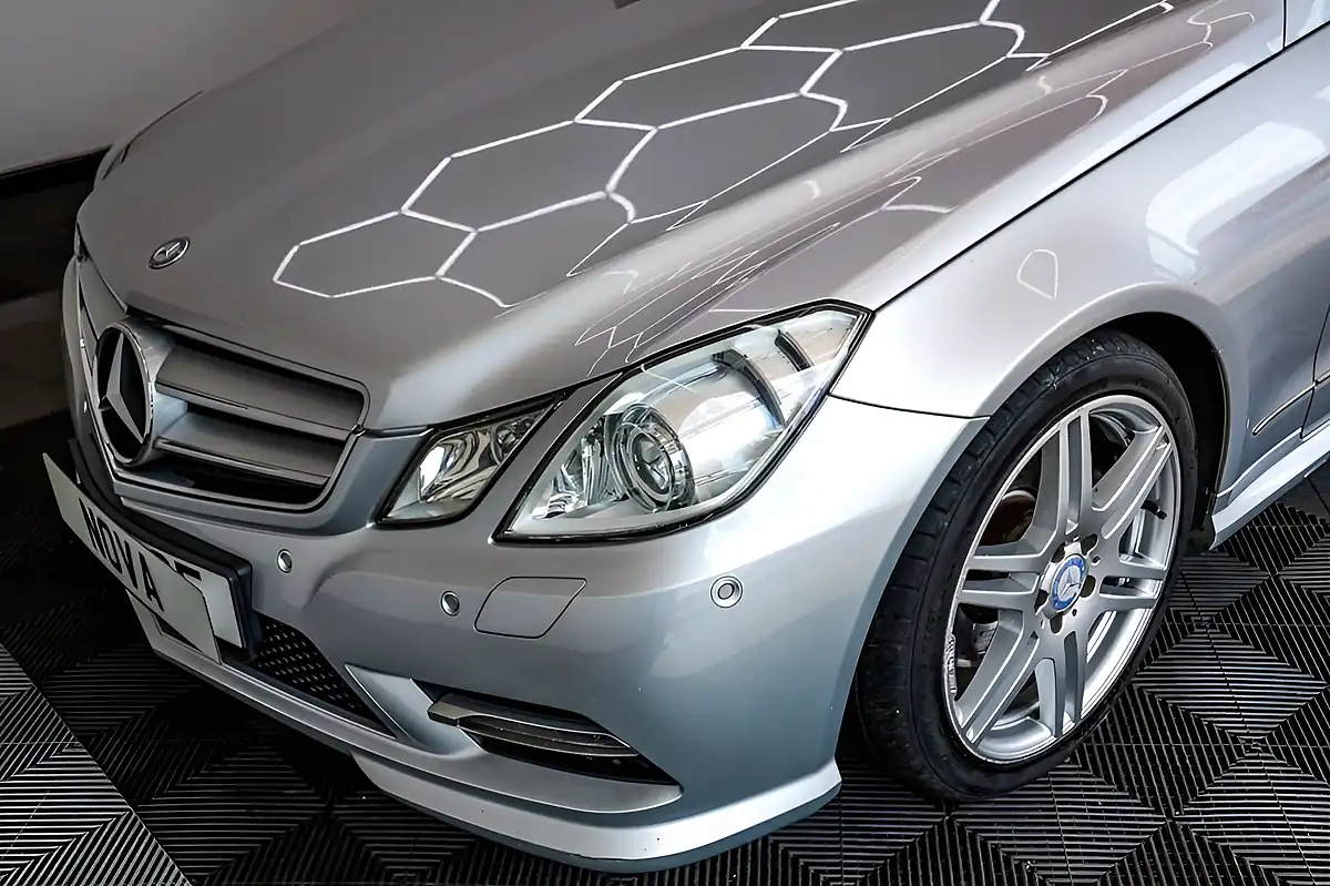 Used 2013 Mercedes-Benz E-Class Sport Coupe Silver - Interior and Exterior details 19