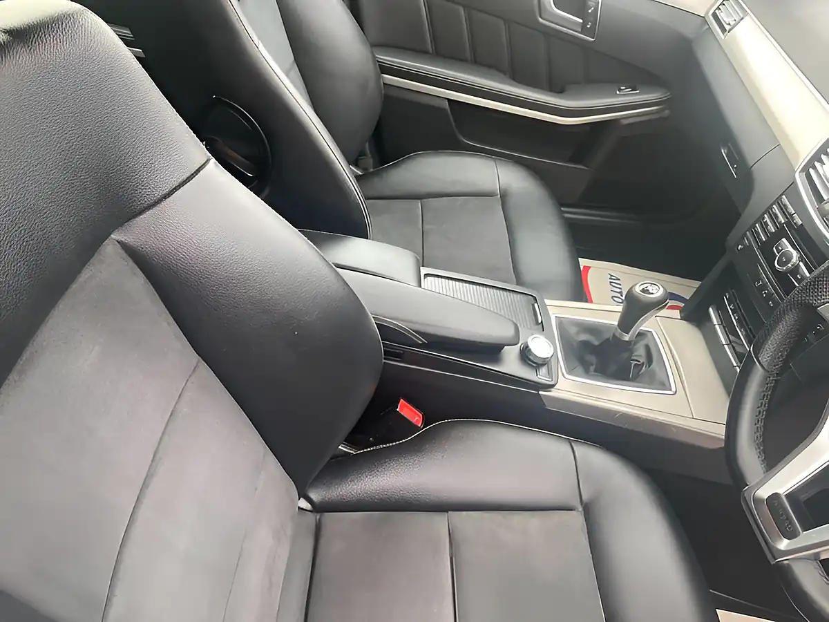 Used 2013 Mercedes-Benz E Class Sport Silver - Interior and Exterior details 13