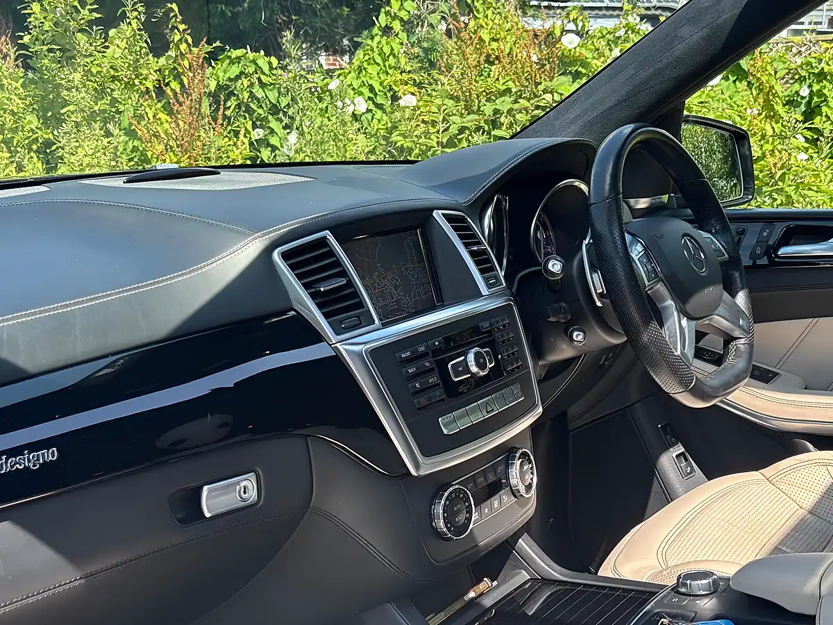 Used 2013 Mercedes-Benz Gl Class AMG Black - Interior and Exterior details 10