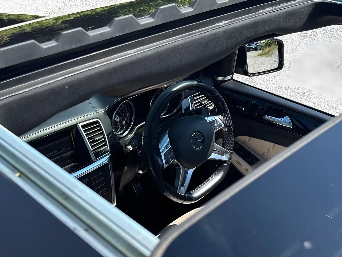 Used 2013 Mercedes-Benz Gl Class AMG Black - Interior and Exterior details 12