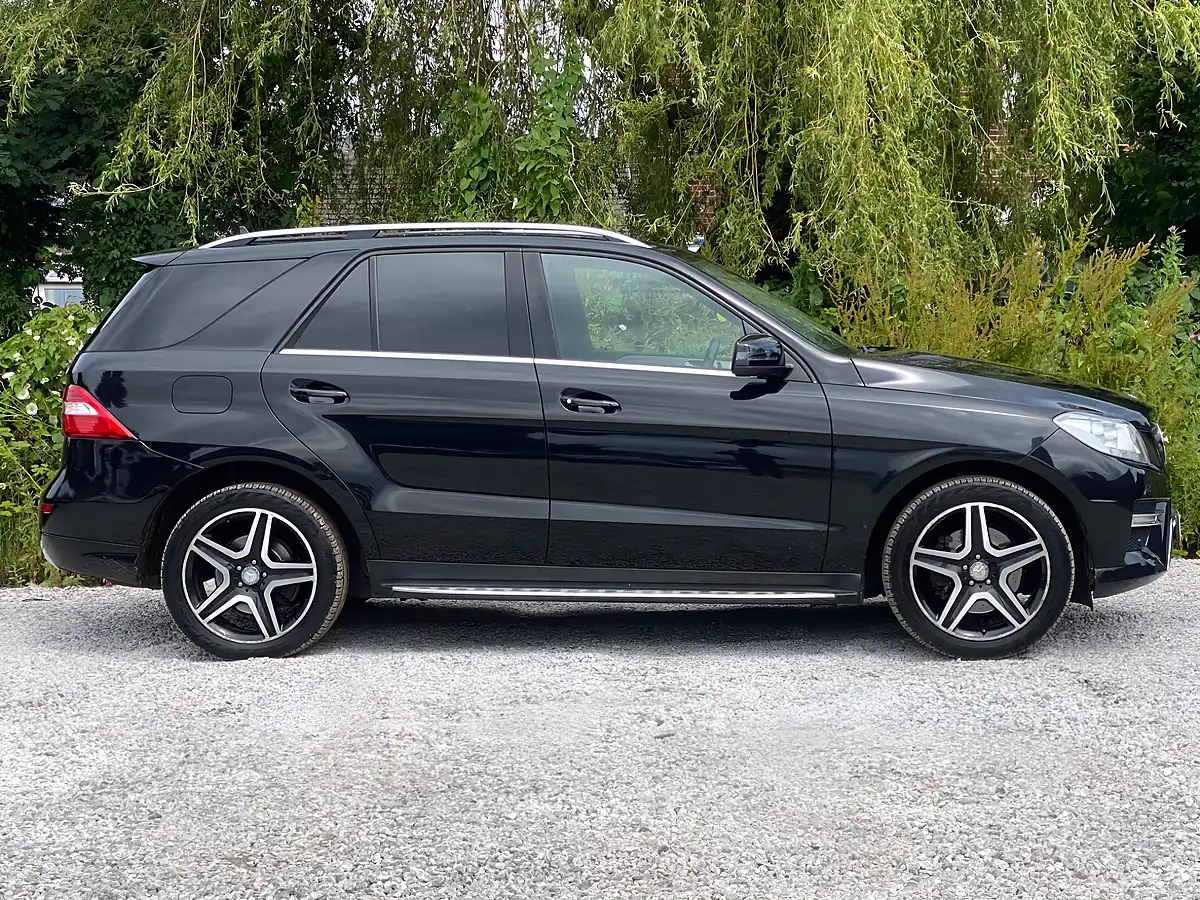 Used 2013 Mercedes-Benz M Class AMG Sport Black - Interior and Exterior details 8