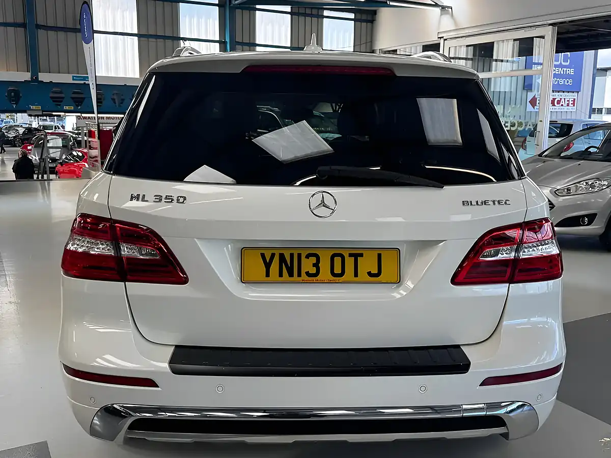 Used 2013 Mercedes-Benz M Class AMG Sport White - Interior and Exterior details 11