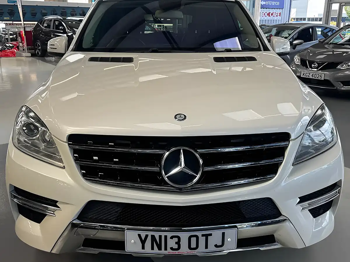Used 2013 Mercedes-Benz M Class AMG Sport White - Interior and Exterior details 2