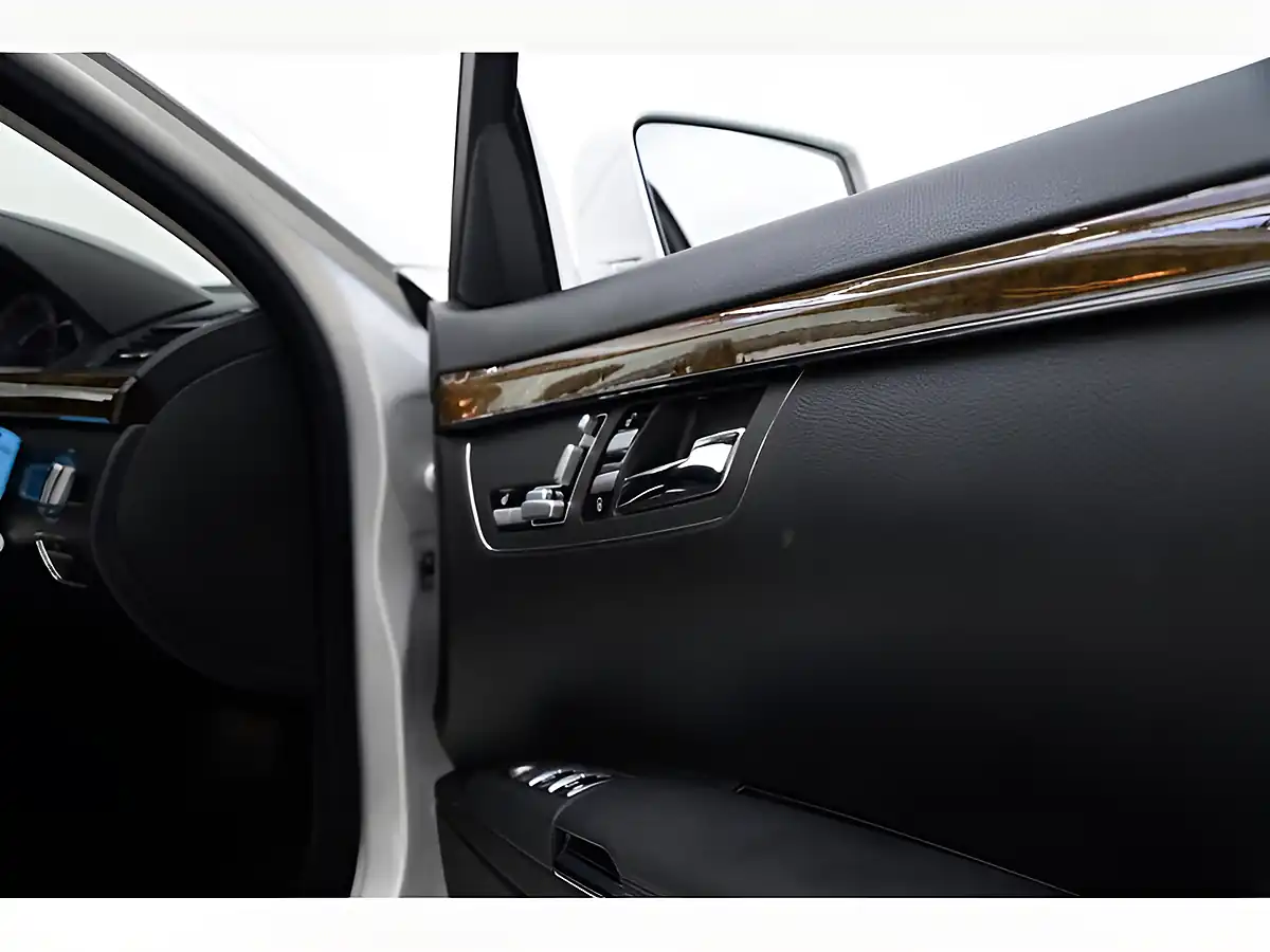 Used 2013 Mercedes-Benz S Class Silver - Interior and Exterior details 11