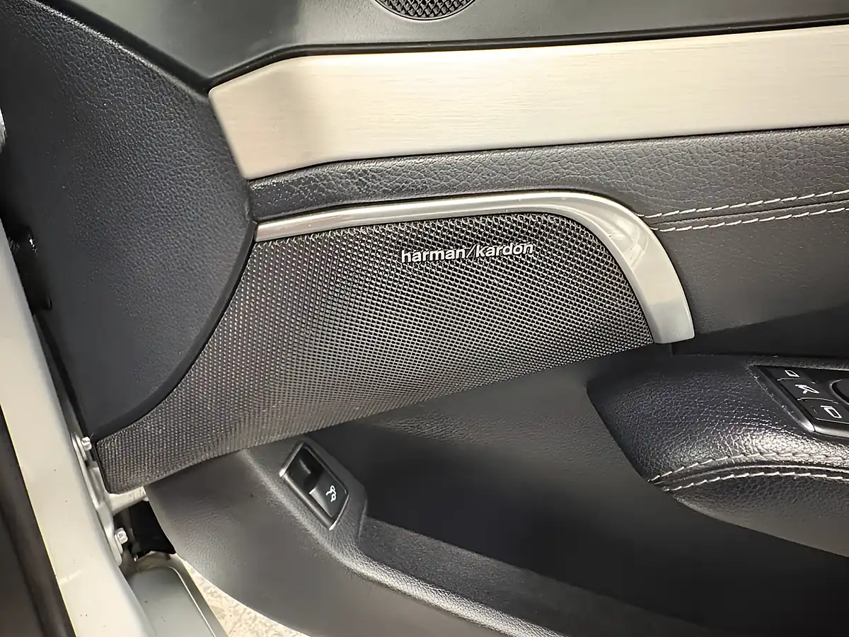 Used 2013 Mercedes-Benz Sl Class Convertible Silver - Interior and Exterior details 12