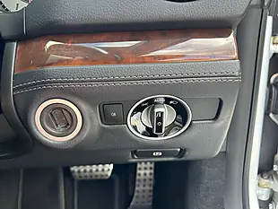 Used 2013 Mercedes-Benz Sl Class Designo Wood Iridium Silver Metallic - Interior and Exterior details 17