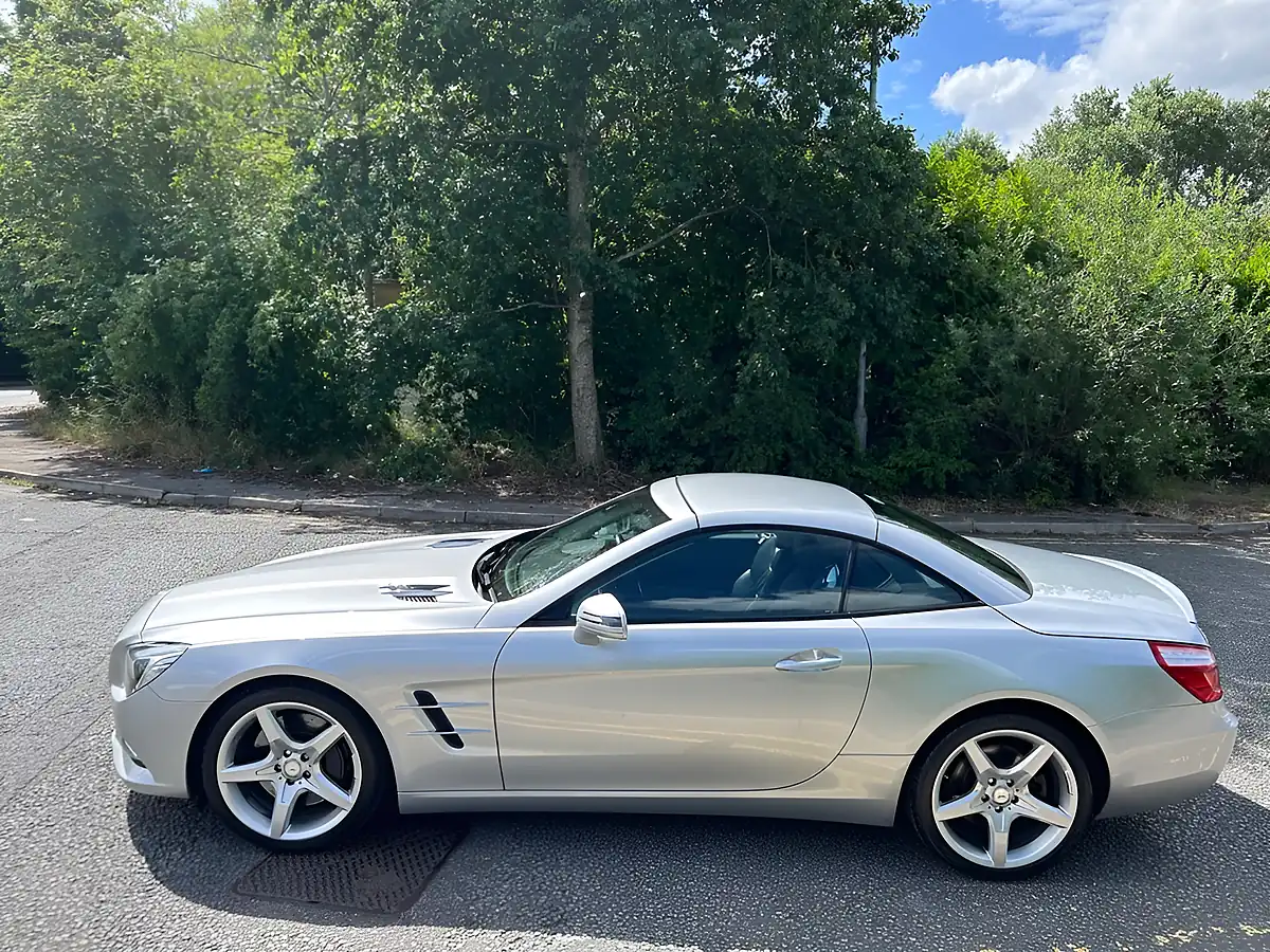 Used 2013 Mercedes-Benz Sl Class Designo Wood Iridium Silver Metallic - Interior and Exterior details 7