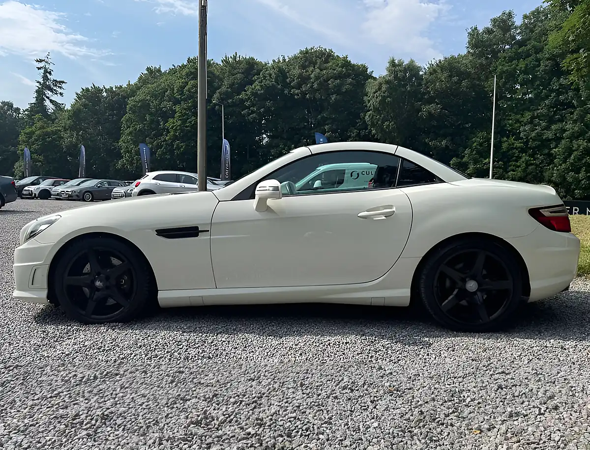 Used 2013 Mercedes-Benz Slk AMG Sport Diamond White - Interior and Exterior details 6
