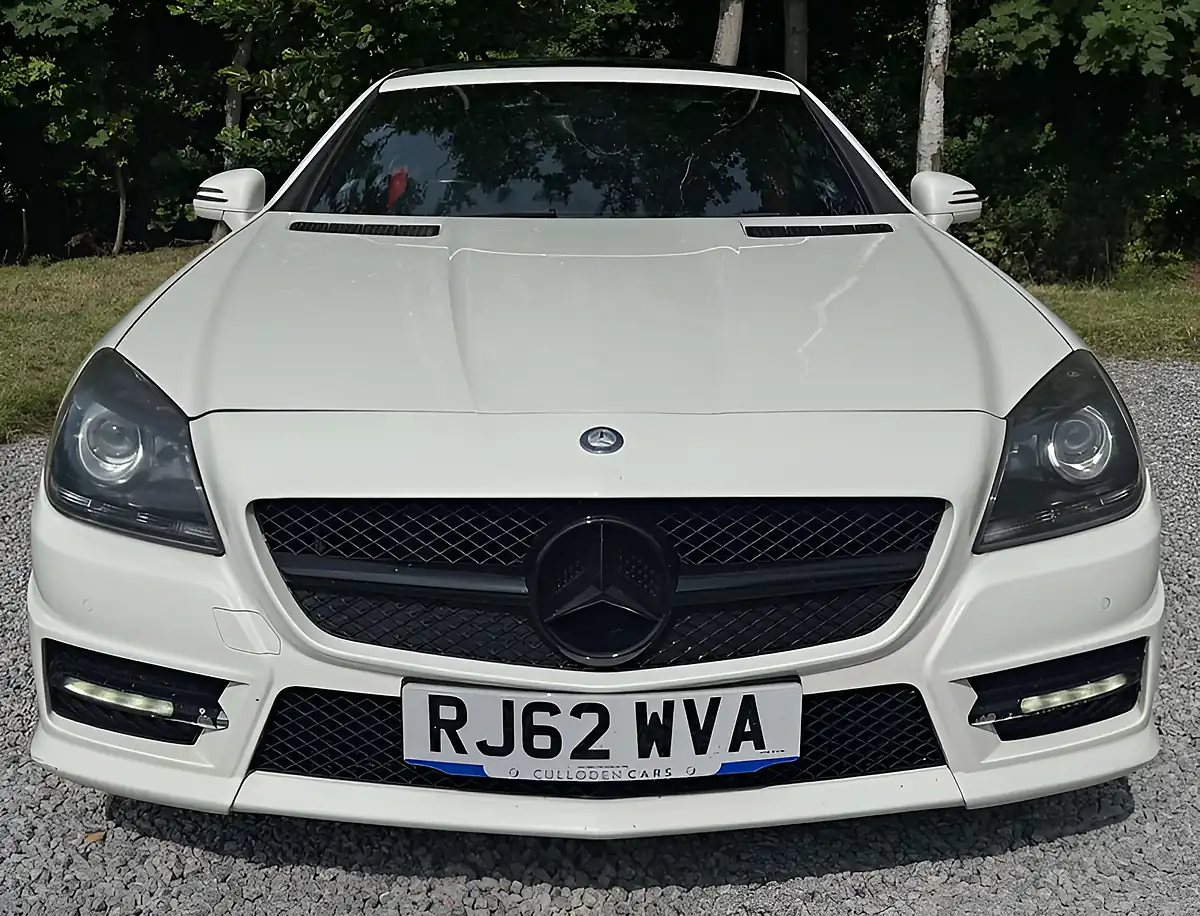 Used 2013 Mercedes-Benz Slk AMG Sport Diamond White - Interior and Exterior details 8