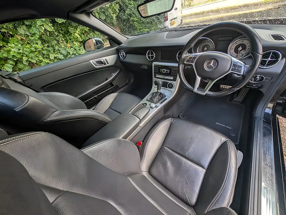 Used 2013 Mercedes-Benz Slk AMG Sport - Interior and Exterior details 14
