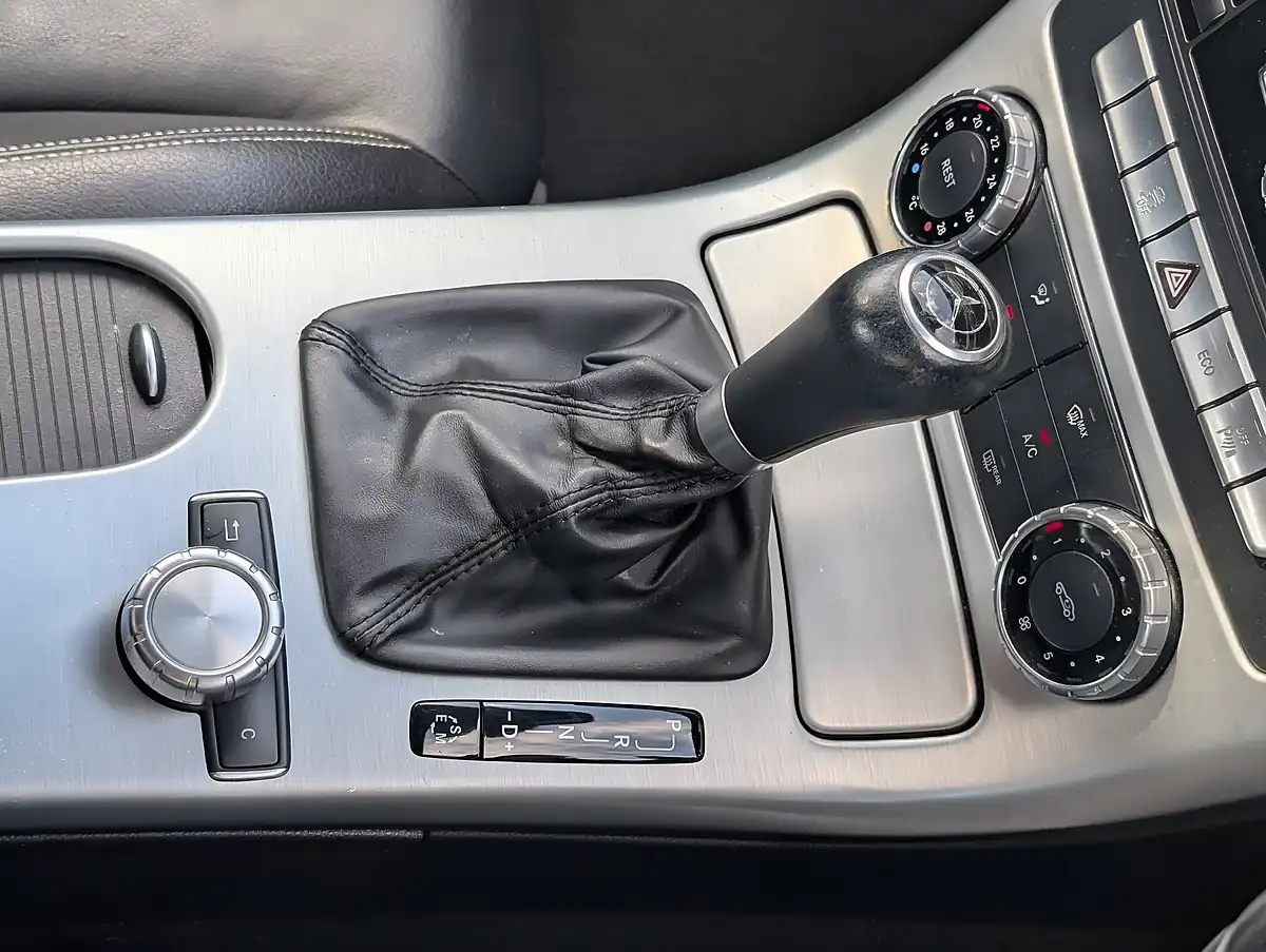 Used 2013 Mercedes-Benz Slk AMG Sport - Interior and Exterior details 19