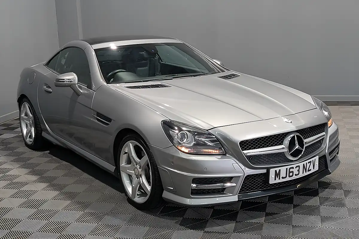 Used 2013 Mercedes-Benz Slk AMG Sport Silver - Interior and Exterior details 5