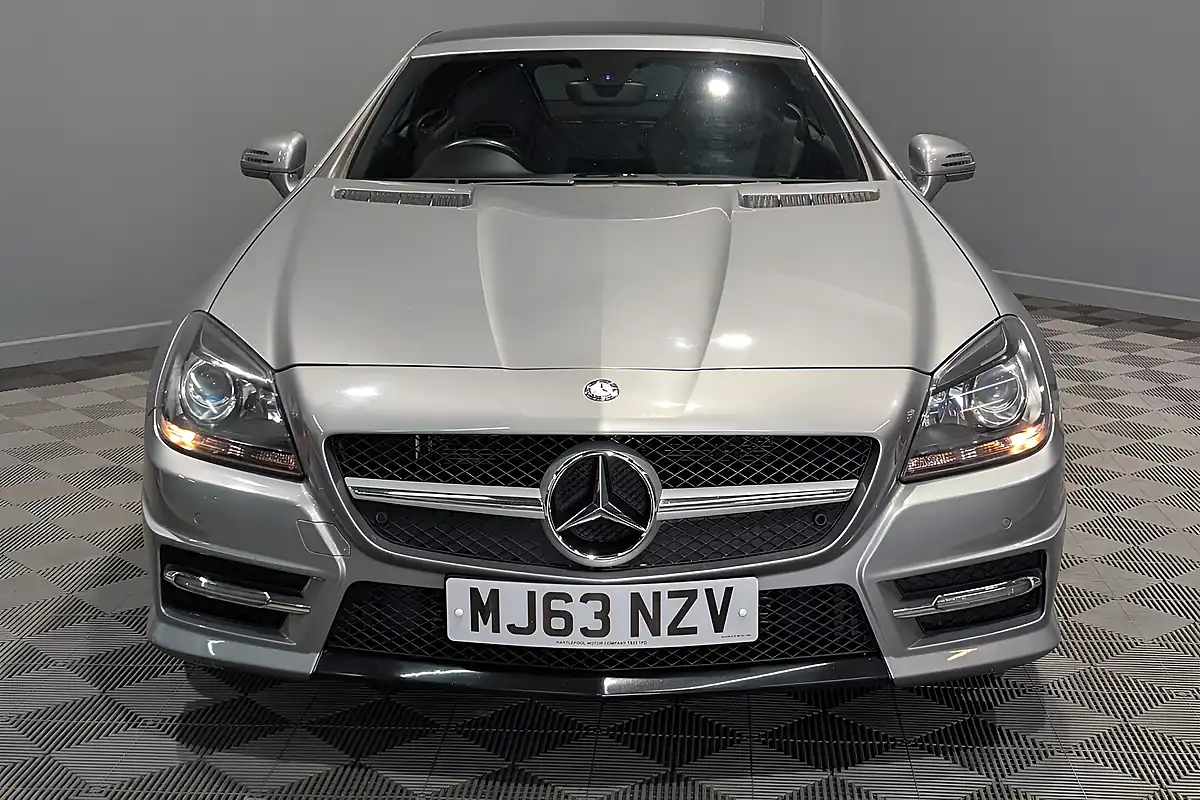 Used 2013 Mercedes-Benz Slk AMG Sport Silver - Interior and Exterior details 6