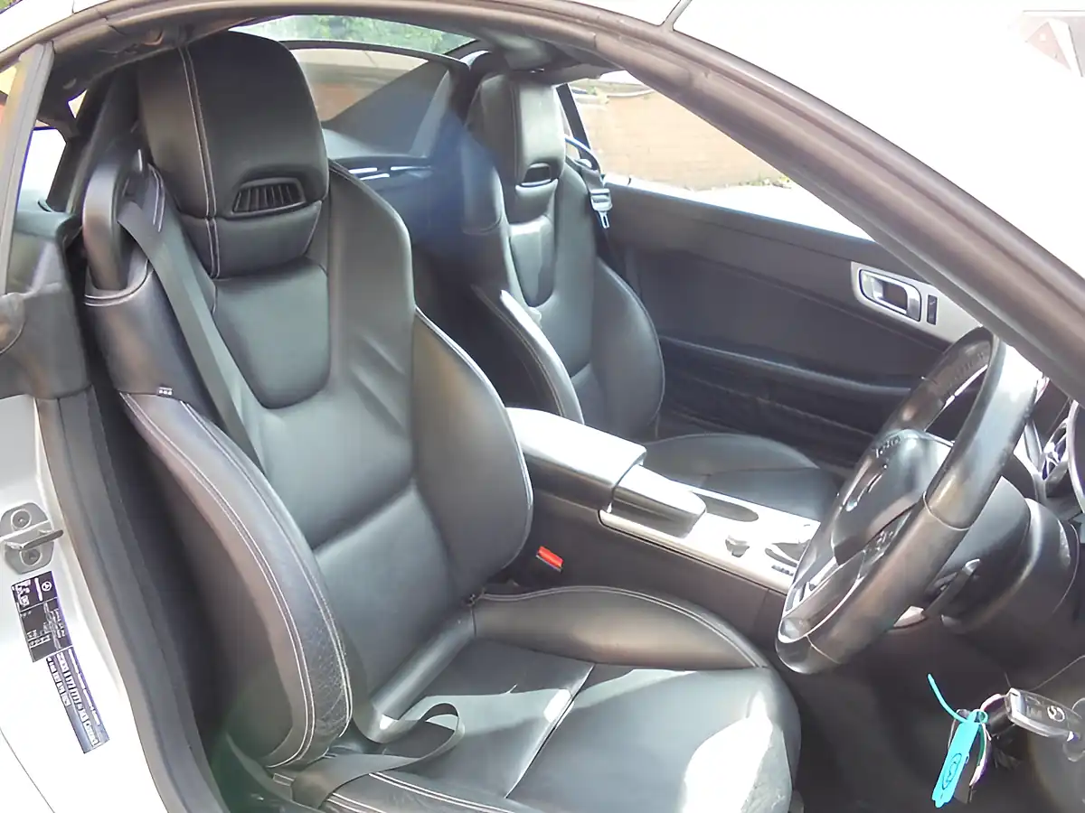 Used 2013 Mercedes-Benz Slk AMG Sport Silver - Interior and Exterior details 9