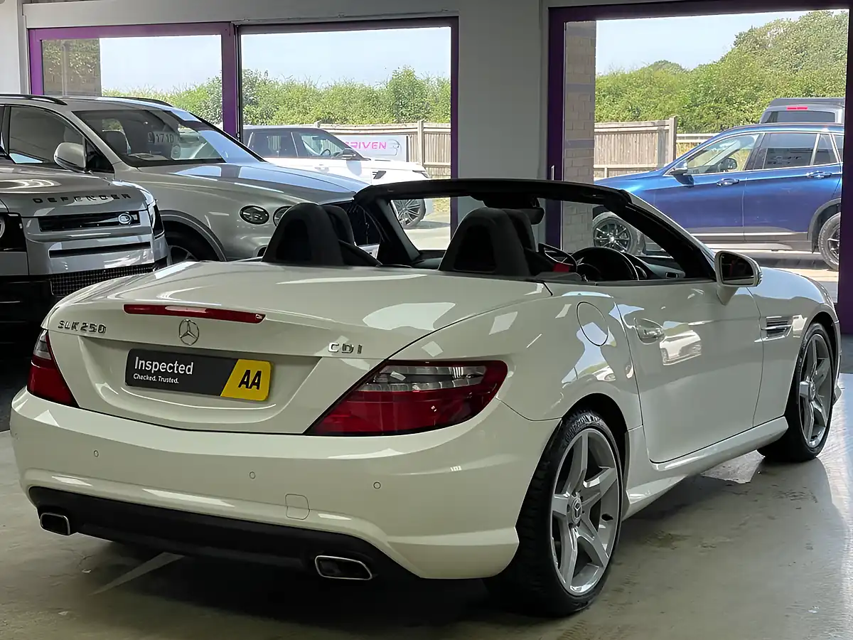 Used 2013 Mercedes-Benz Slk AMG Sport White - Interior and Exterior details 11