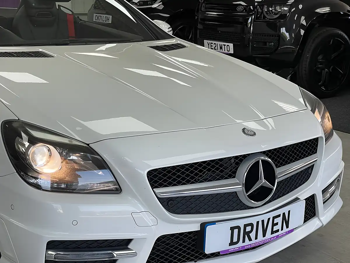 Used 2013 Mercedes-Benz Slk AMG Sport White - Interior and Exterior details 4