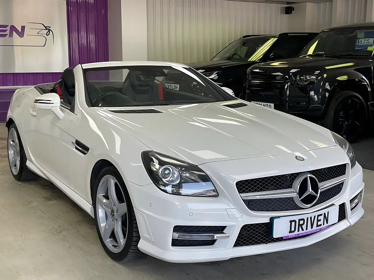Used 2013 Mercedes-Benz Slk AMG Sport White - Interior and Exterior details 6