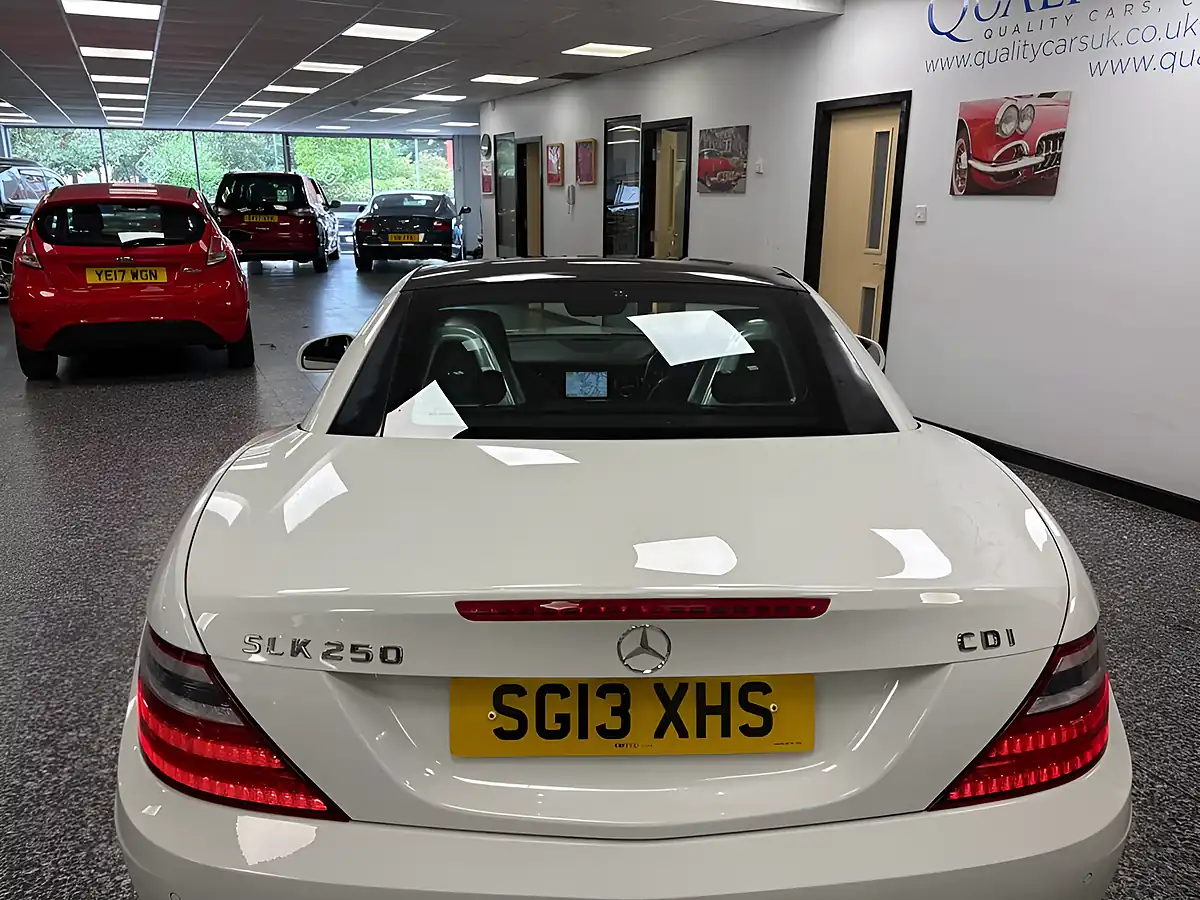 Used 2013 Mercedes-Benz Slk AMG Sport White - Interior and Exterior details 18