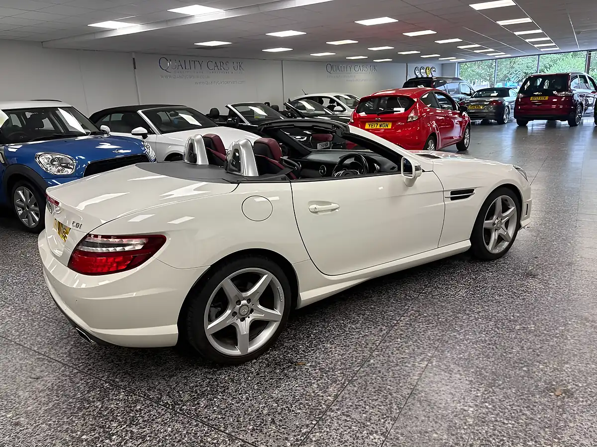 Used 2013 Mercedes-Benz Slk AMG Sport White - Interior and Exterior details 9
