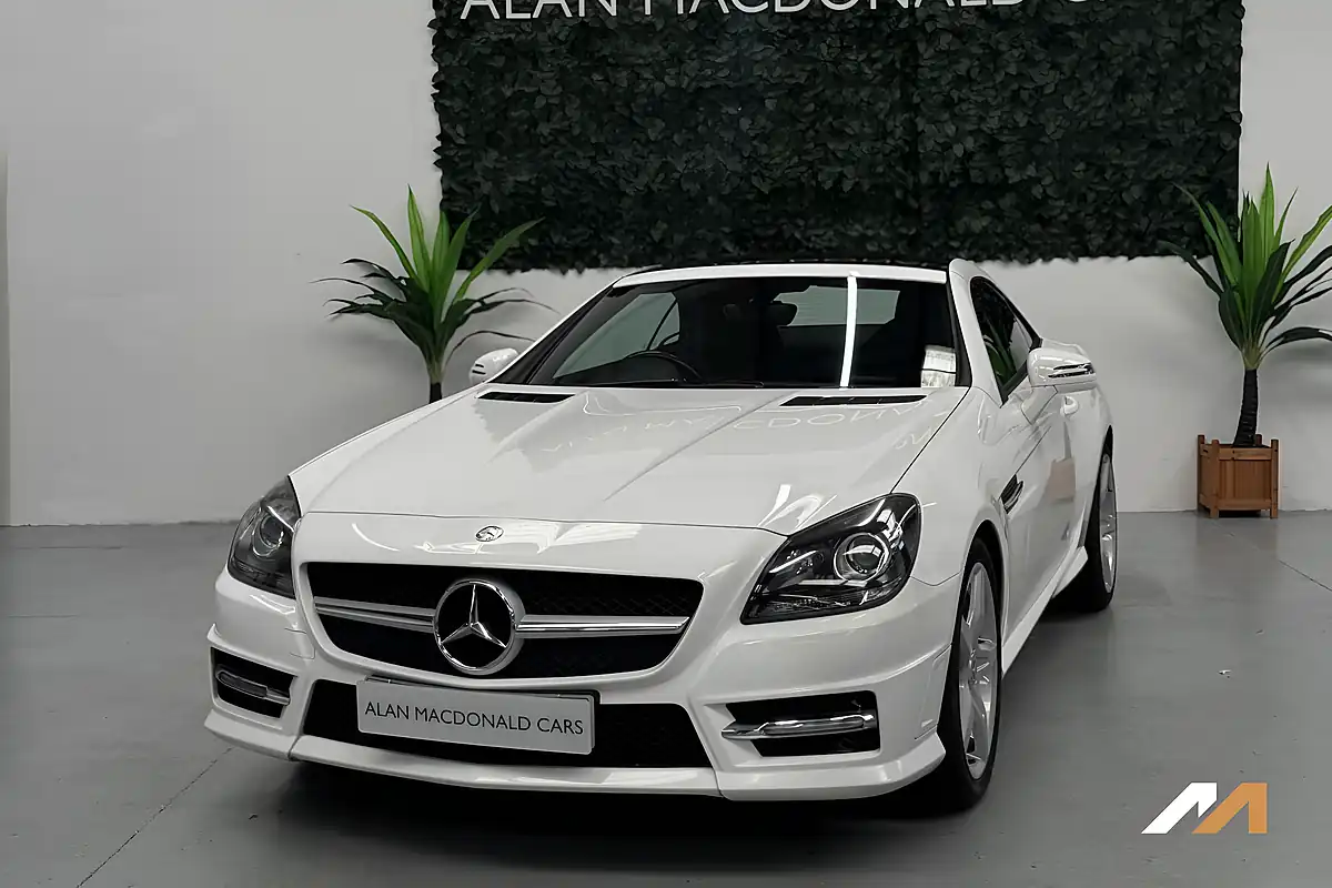 Used 2013 Mercedes-Benz Slk AMG Sport White - Interior and Exterior details 11
