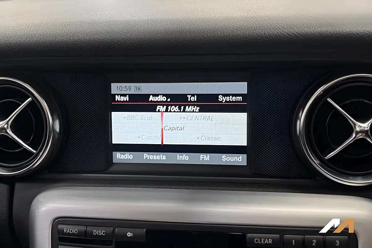 Used 2013 Mercedes-Benz Slk AMG Sport White - Interior and Exterior details 14