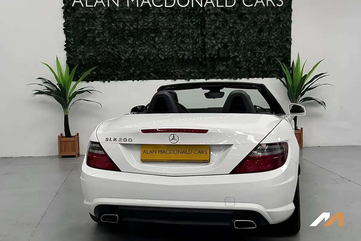 Used 2013 Mercedes-Benz Slk AMG Sport White - Interior and Exterior details 19